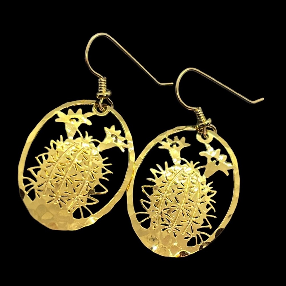 WB Wild Byrde gold tone hammered cactus with flower boho earrings